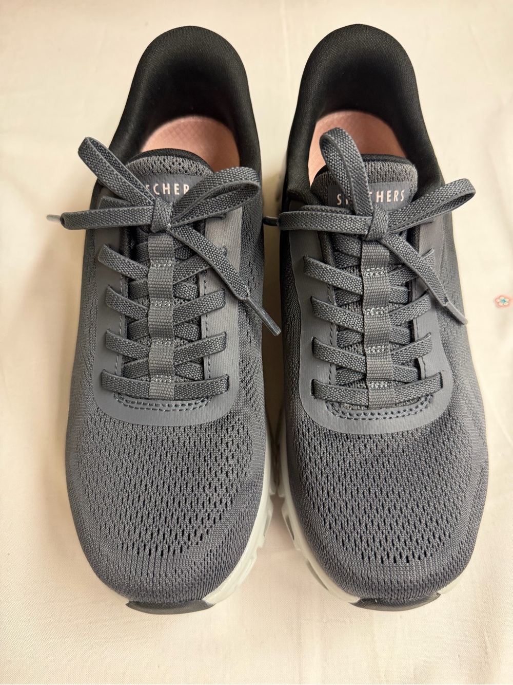 Skechers Men’s Charcoal Gray Knit Lace-Up Athletic Sneakers